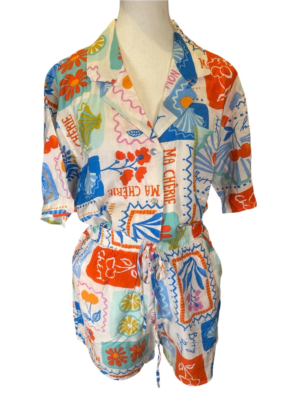 Colorful Printed Two Piece Short Set NWT - Picture 4 of 10